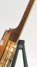 Vega Artist (plectrum, ca. 1927) (SKU: 32489) 32489