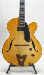 Roger Borys B120 Deluxe Archtop (2024) (SKU: 32615) 32615
