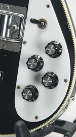 Rickenbacker 4001 Jetglo (ca. 1972) (SKU: 32052) 32052