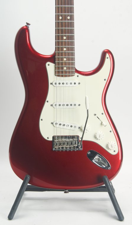 Fender American Standard Stratocaster Candy Apple Red (2010) #7