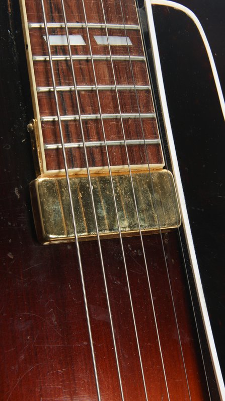 Gibson L7 Sunburst (1941) #8