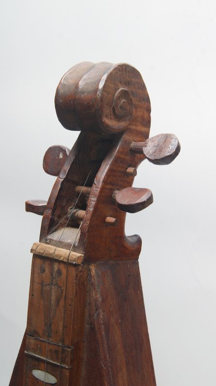 Unsigned Folk Art Mountain Dulcimer #6