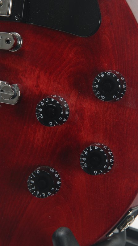 Gibson Les Paul Studio Red Satin (2016) #9