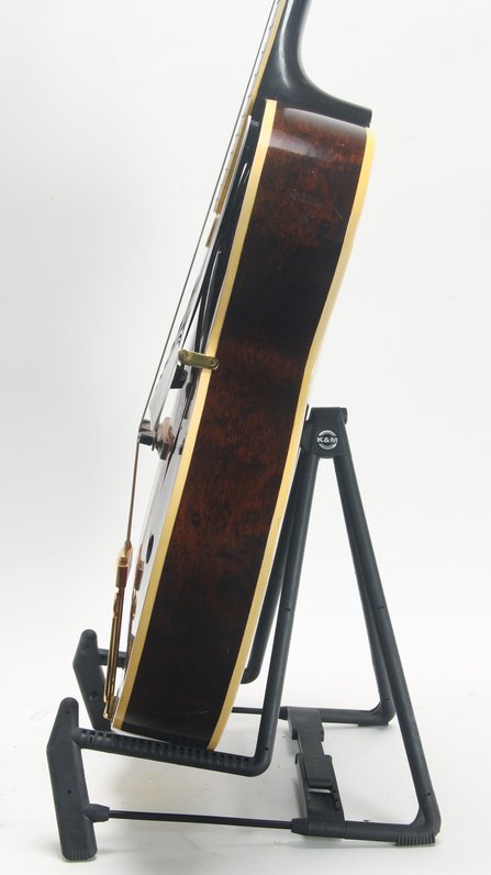 Gibson L7 Sunburst (1941) #9