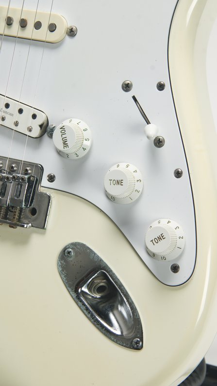 Fender I Series Stratocaster White (ca. 1990) #9