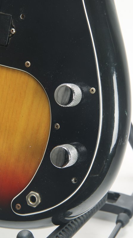 Fender Fretless Precision Bass Sunburst (ca.1976) #9
