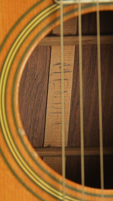 Martin D-35 (ca. 1969) #10