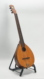 August Pollman Mandoline-Guitar (SKU: 32388) 32388