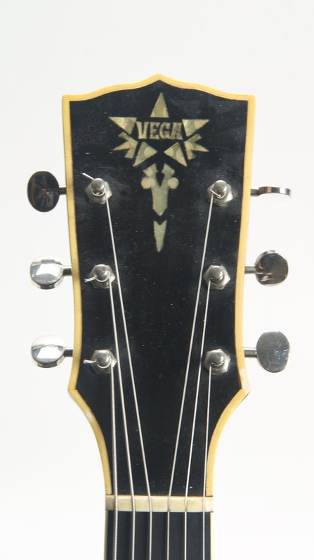 Vega C-66 17" Arch Top (ca.1940) #10