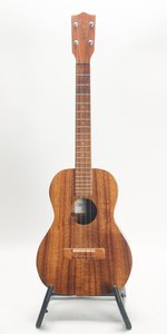 Kamaka HF-4 Baritone