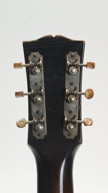 Gibson J-45 (Pre-Banner, circa 1941) #11