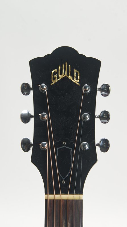 Guild D-25 Bluegrass (1968) #8