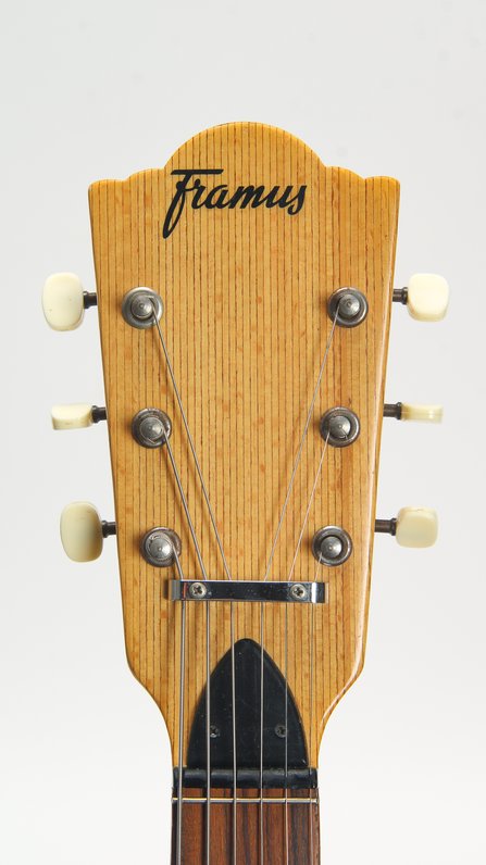 Framus Sorella (03100) 16.5" Archtop (1971) w. DeArmond Monkey-on-a-Stick #12