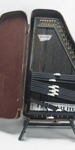 Oscar Schmidt Autoharp (2) As Is