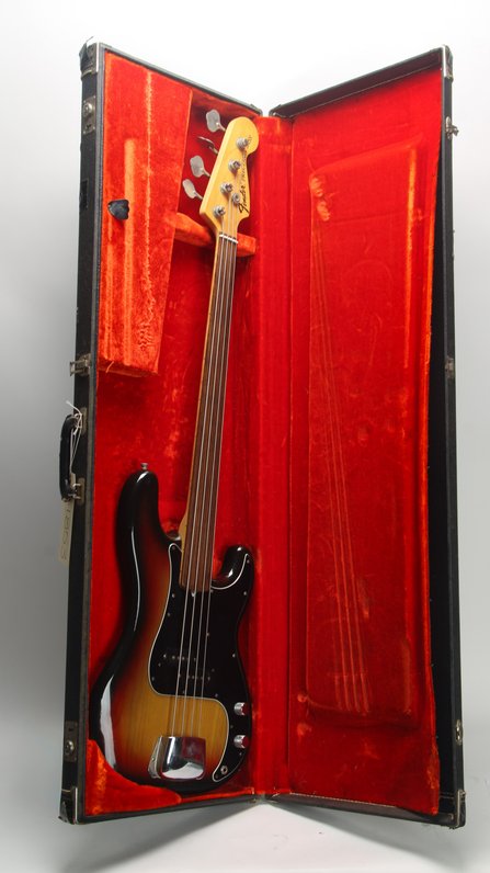Fender Fretless Precision Bass Sunburst (ca.1976) #12