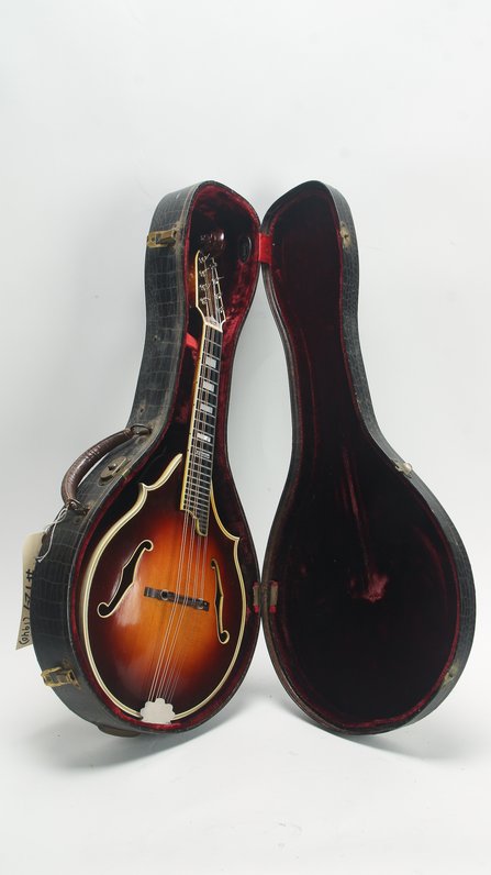 D'Angelico Scroll Mandolin (#127 ca. 1940) #13