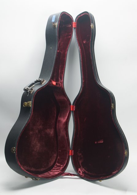 Martin D-28 (ca. 1971) #13
