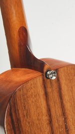 Kamaka HF-4 Baritone (SKU: 32540) 32540