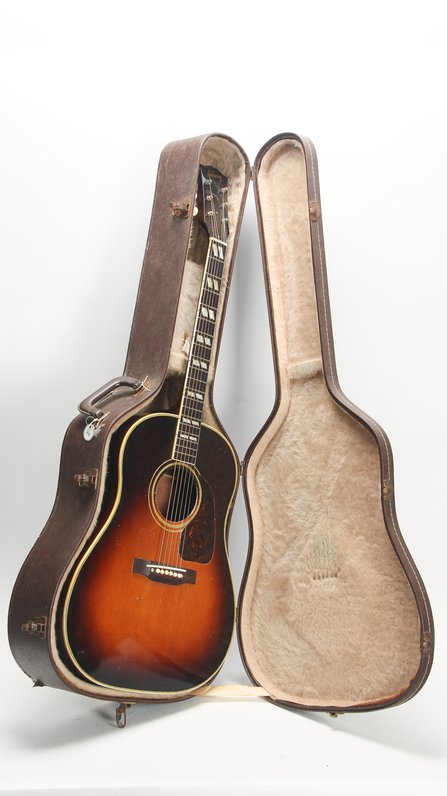 Gibson Southern Jumbo (1948) #16