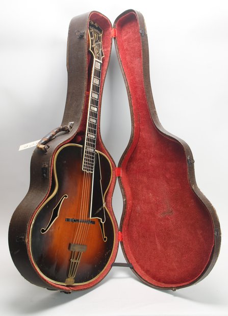 D'Angelico Excel (#1355 ca. 1938) #17