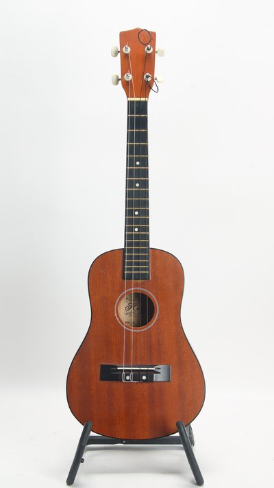Hilo 2655 Baritone Ukulele *Used 31532