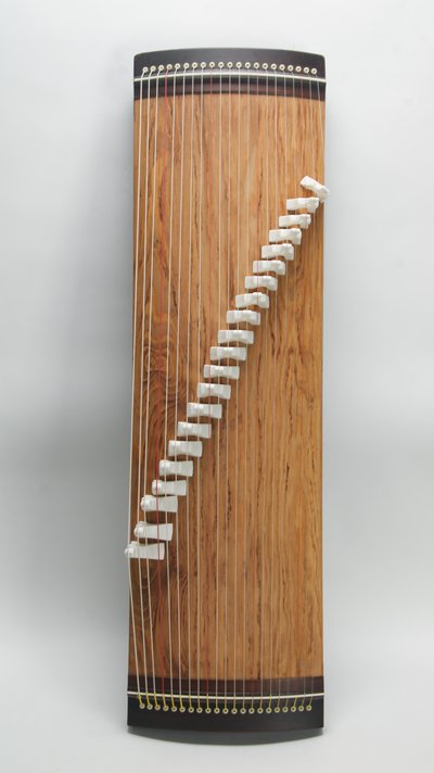 Unmarked Guzheng 21 String (2) 32255