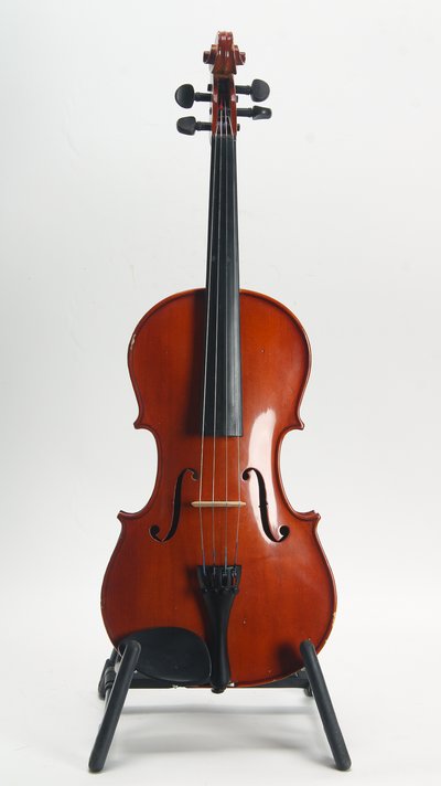 Unmarked Student Viola 16" Outfit
