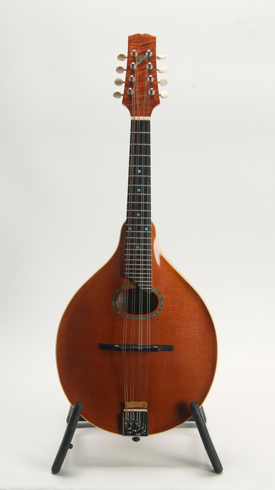 Old Wave Bill Bussmann Quilt Oval A Style Mandolin 31331