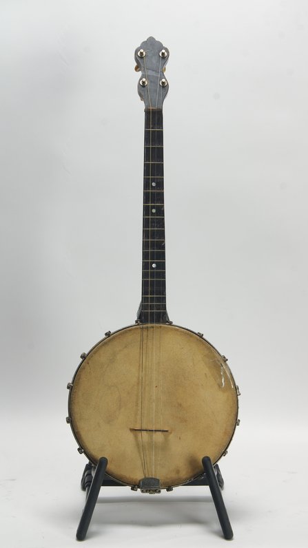 La Melodia Tenor Banjo (ca. 1920, 17 fret) #1