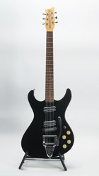 Danelectro Hodad in Black Gold Sparkle (SKU: 30195) 30195