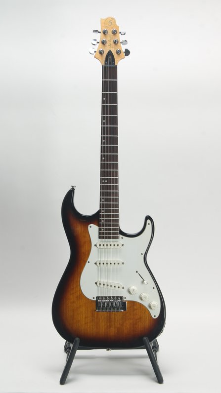 Samick Malibu 3 Tone Burst #1
