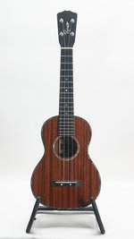 Romero The Replica Mahogany Tenor (SKU: 31413) 31413