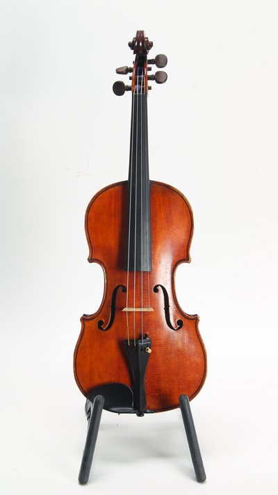 Old German Violin remodeled by Sol Roach 28817