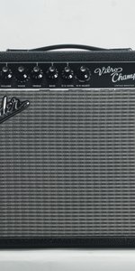Fender Vibro Champ XD *USED