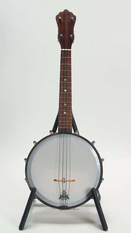 S.S. Stewart (Epiphone) Banjo-Uke #1