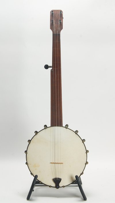 Unmarked Fretless 32426