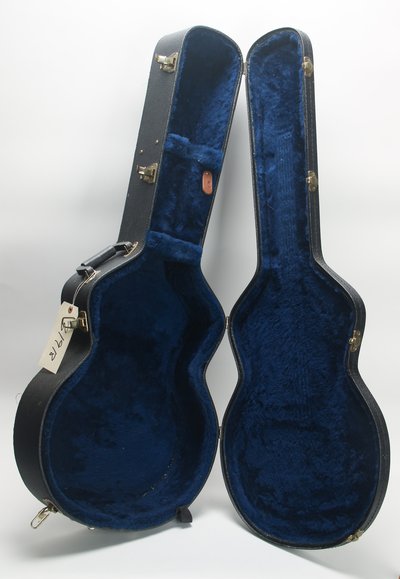Gibson 16" TKL Arched Top Hard Shell Case *USED 31918