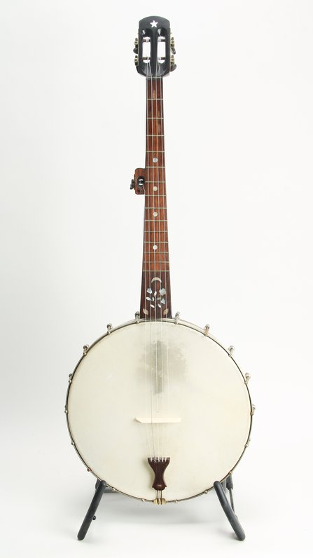 Unmarked Fretted Rochester Banjo  #1