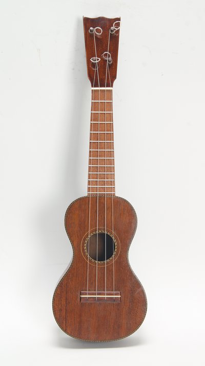 Hawaii Soprano Ukulele 30744