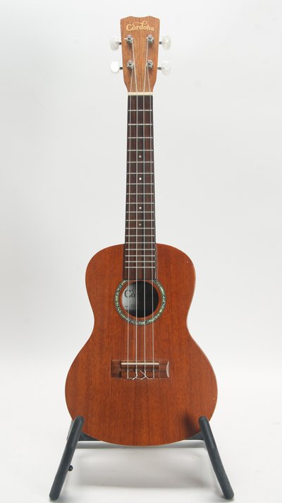 Cordoba CM10 *Used 32190