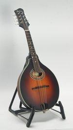 Eastman MD304E-SB (SKU: 32304) 32304