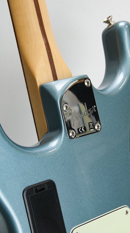 Fender Deluxe Roadhouse Strat #10