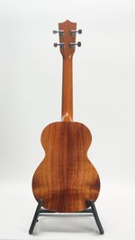 Kamaka HF-3 Tenor Ukulele (2020) (SKU: 32458) 32458
