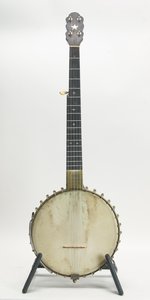 Chas. Dobson / Hy. Benary Parlor Banjo