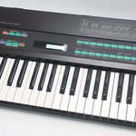 Yamaha DX-7 (1983) (SKU: 32009) 32009