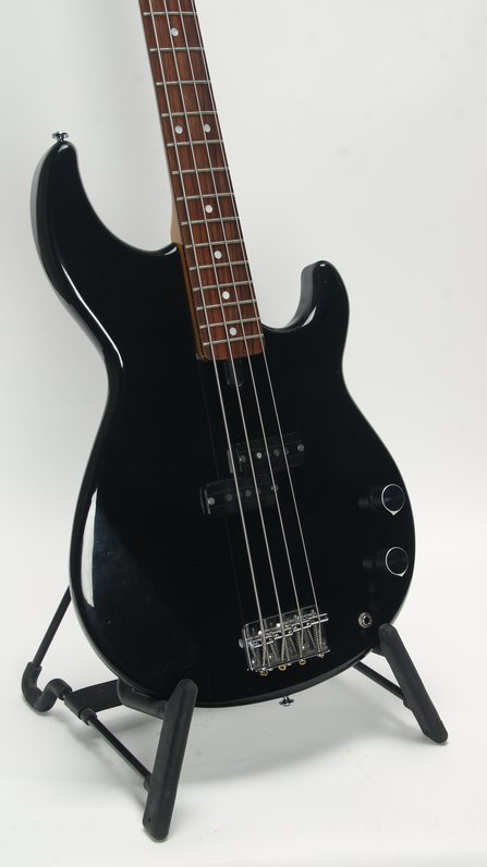 Yamaha BB300 Electric Bass Black (1997) #3