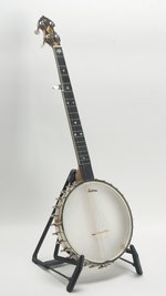 Eastman EBJ-WL1 (used, with scoop) (SKU: 32404) 32404