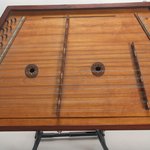 Sam Rizzetta 12/8 Hammer Dulcimer (ca. 1973) (SKU: 32031) 32031