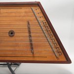 Sam Rizzetta 12/8 Hammer Dulcimer (ca. 1973) (SKU: 32031) 32031