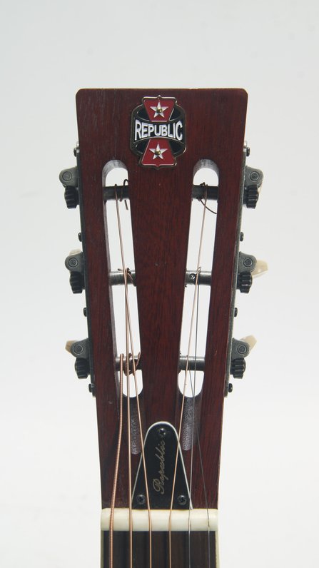 Republic Parlor Resonator #5